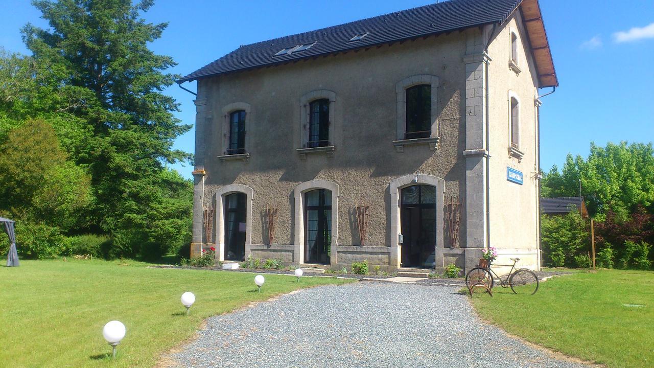 La Gare Aux Oiseaux Bed & Breakfast Champagnac-la-Riviere Exterior photo