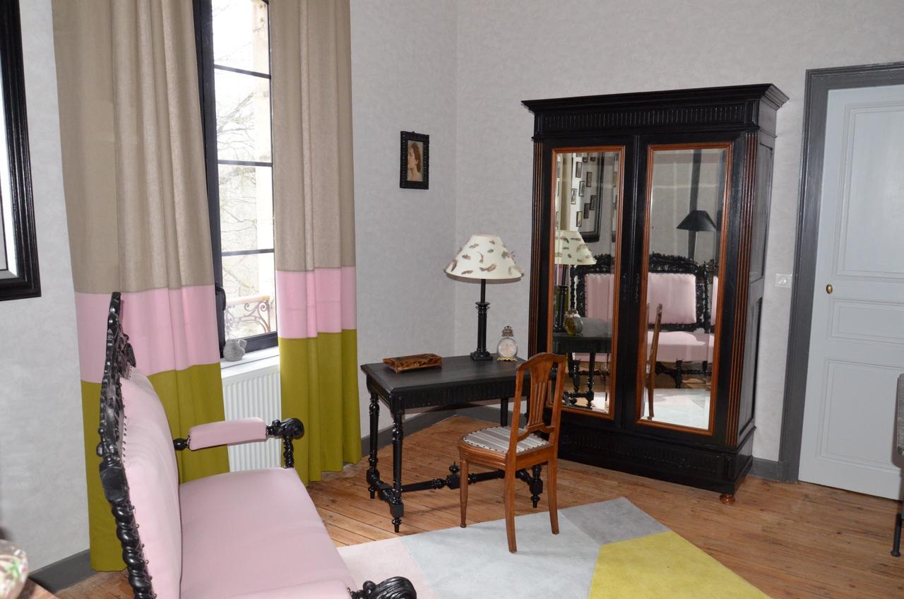 La Gare Aux Oiseaux Bed & Breakfast Champagnac-la-Riviere Exterior photo